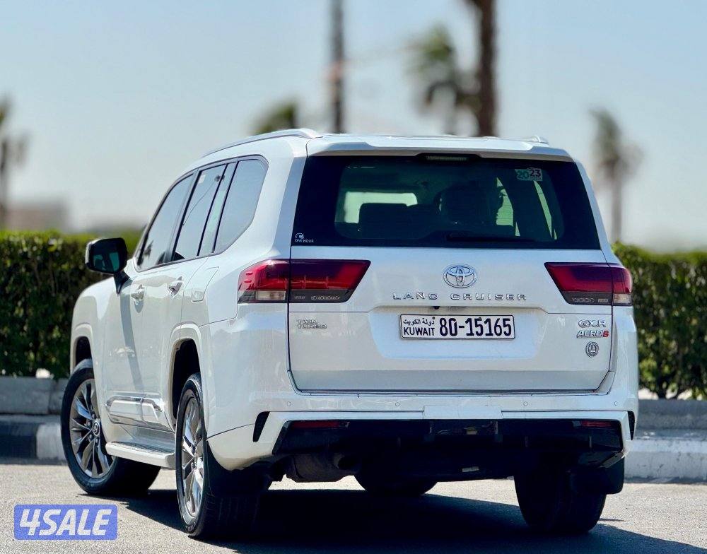 لاندكروزر ايرو اس تون تيربو 2023 صبغ الوكاله3