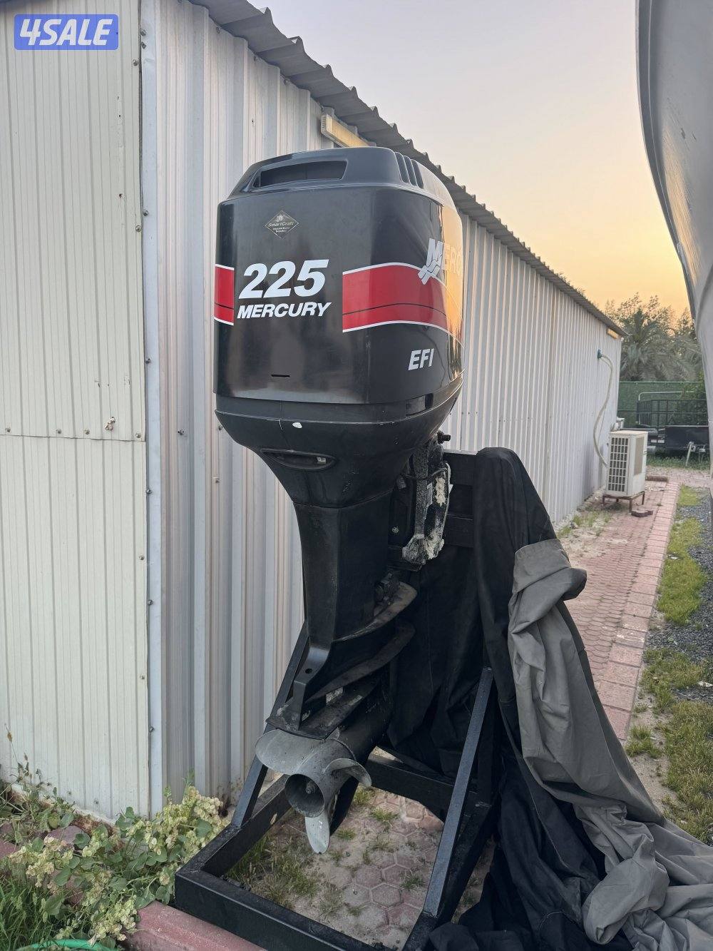 للبيع مكينه  ميركوري EFi موديل 2015 نظيفة جداً ستاندر ماشينه520 ساعه0