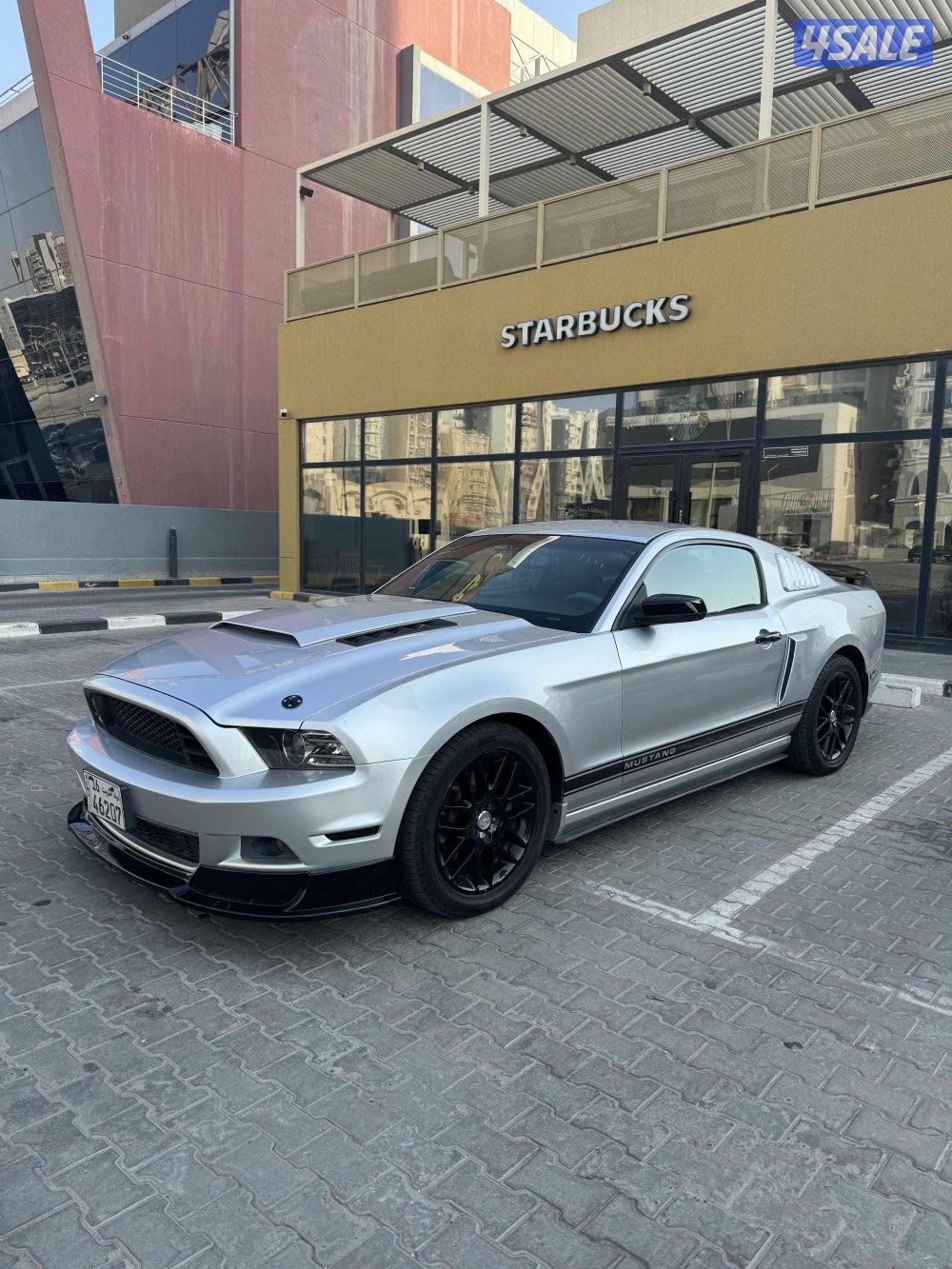 للبيع فورد موستانج موديل 2014 عداد 136 الف2