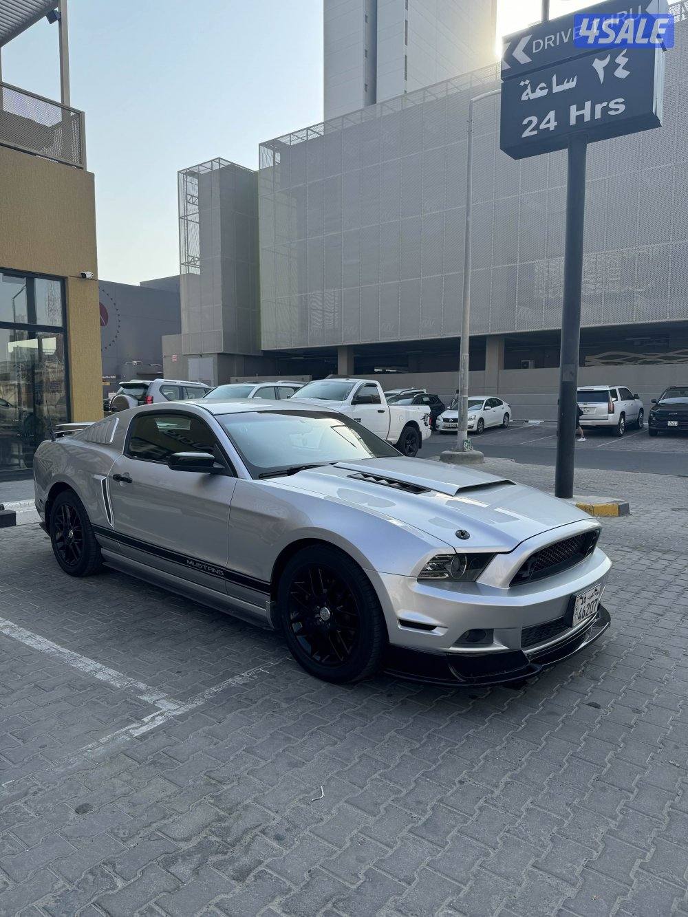 للبيع فورد موستانج موديل 2014 عداد 136 الف5