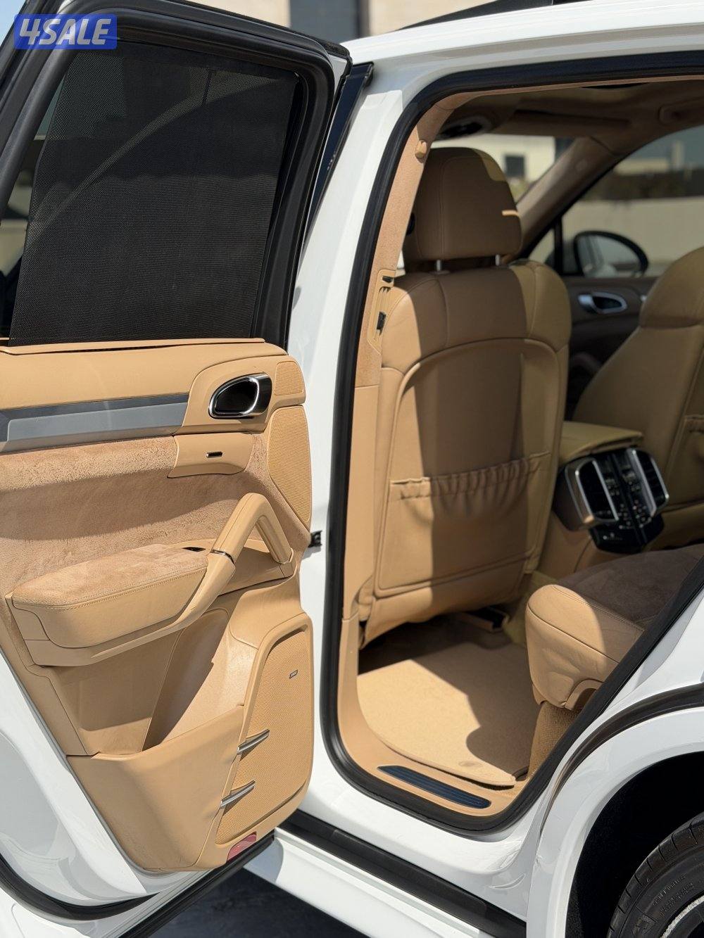 Behbehani Car Renta Behbehani GTS V8, No:20782944