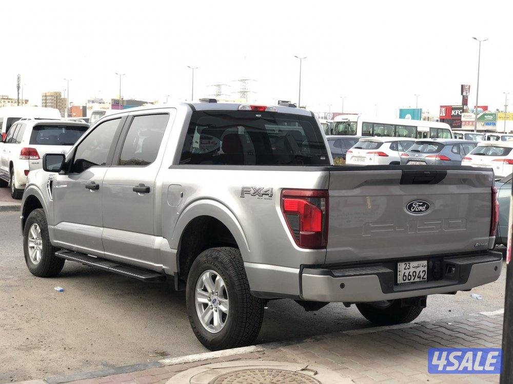 فورد F150 ٢٠٢٤ الغانم عداد ٥ الاف شرط الفحص صبغ وكاله غمارتين FX42