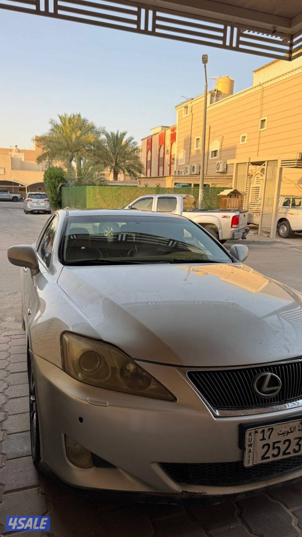 لكزس is300 موديل 20086