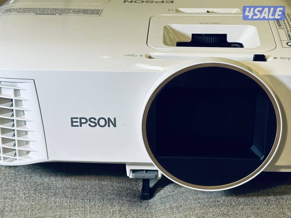 بروجكتر هوم سينما أبسون فل اتش دي وايليس2