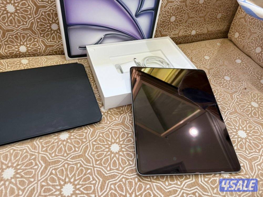 ايباد اير M3 13 بوصة2