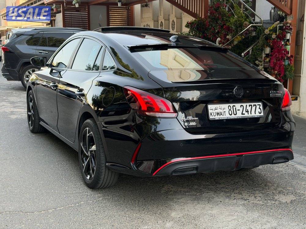 MG GT 2024 BALCK EDITION5