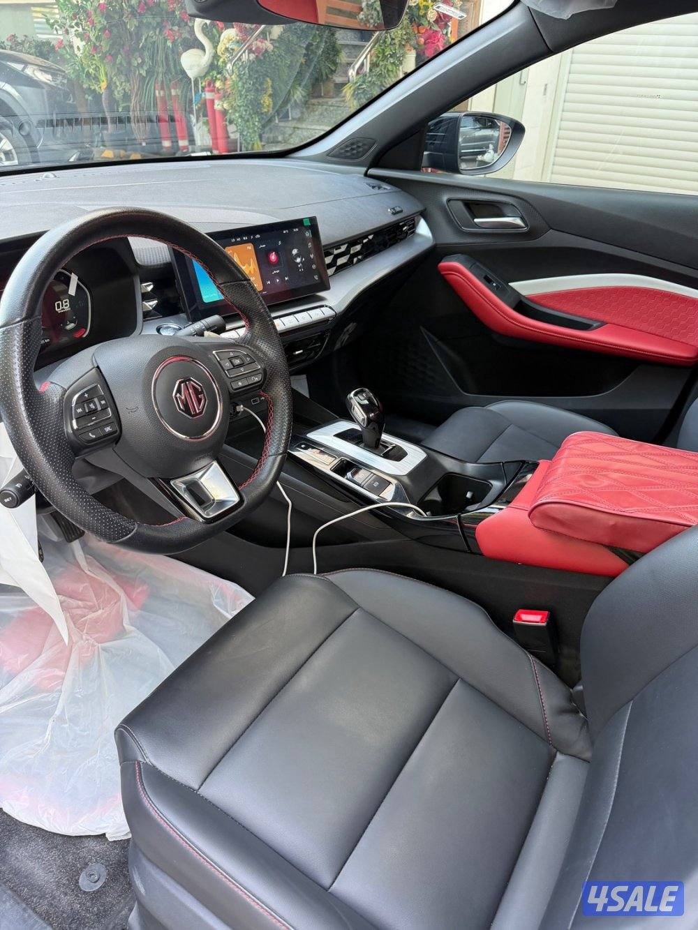 MG GT 2024 BALCK EDITION10