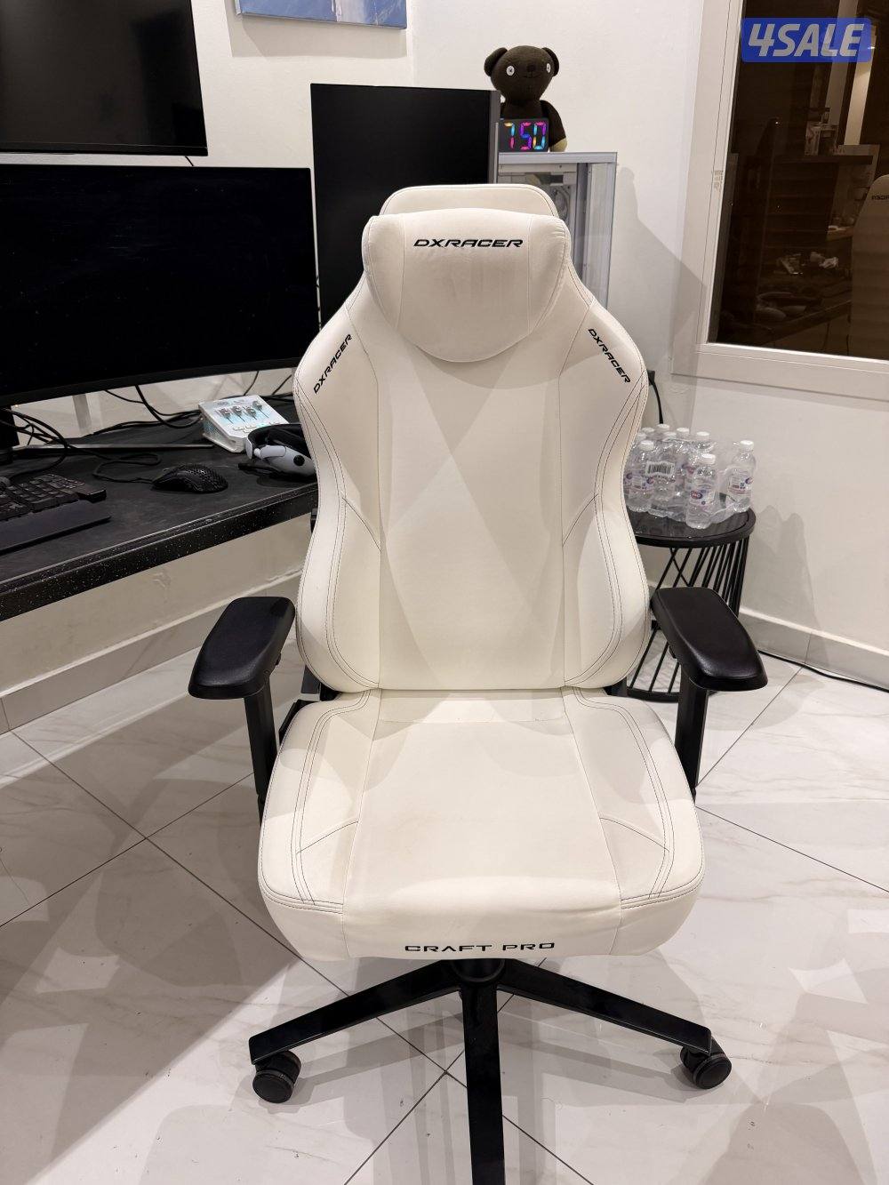 كرسي قيمنق   نظيف جدا DXR acer 2XL0