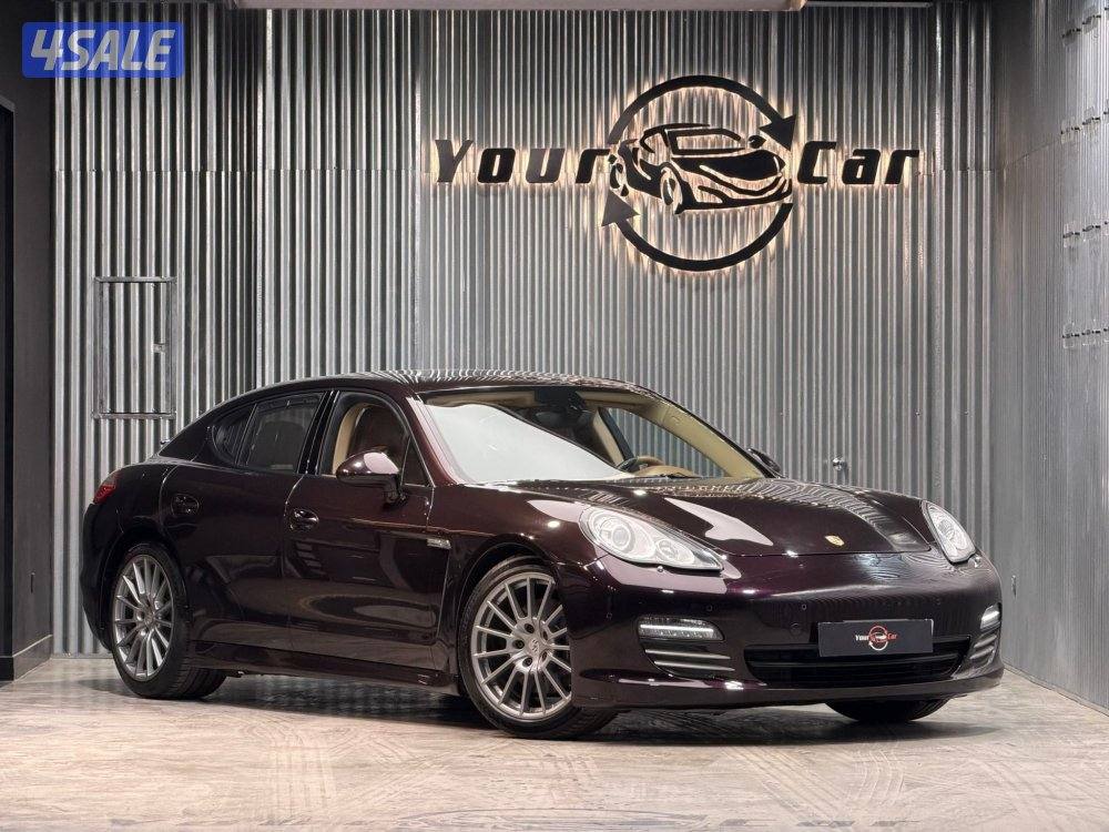2011 بورشه Panamera