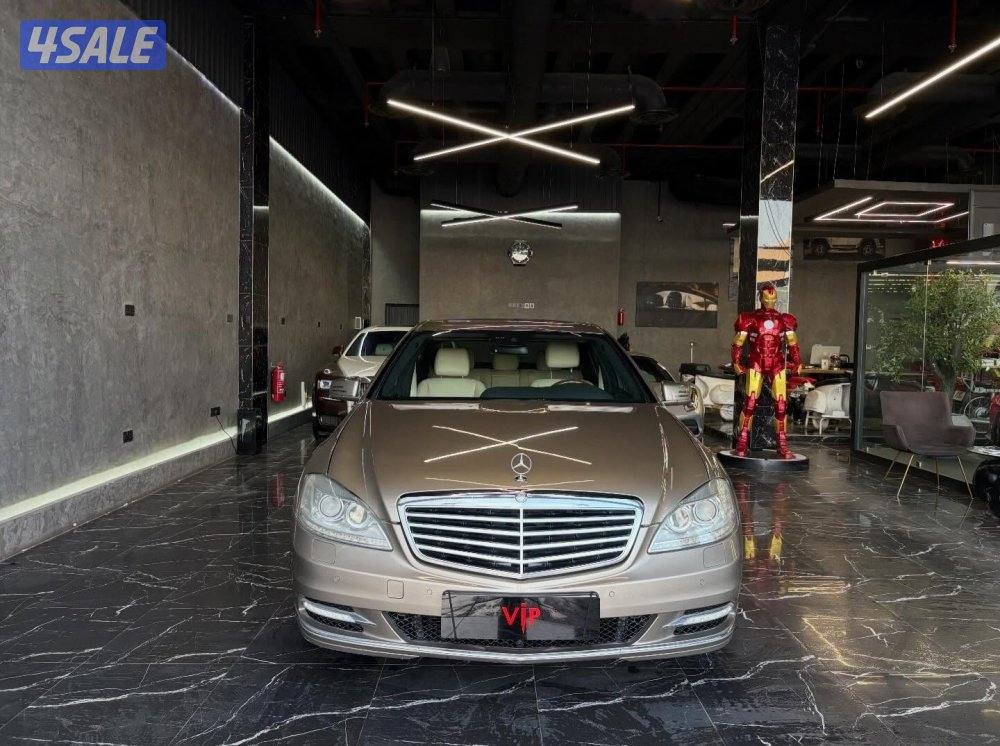 2011 مرسيدس بنز S-Class