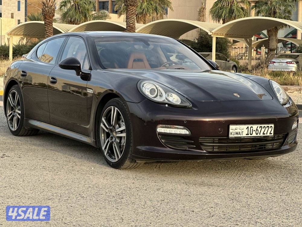 2012 بورشه Panamera