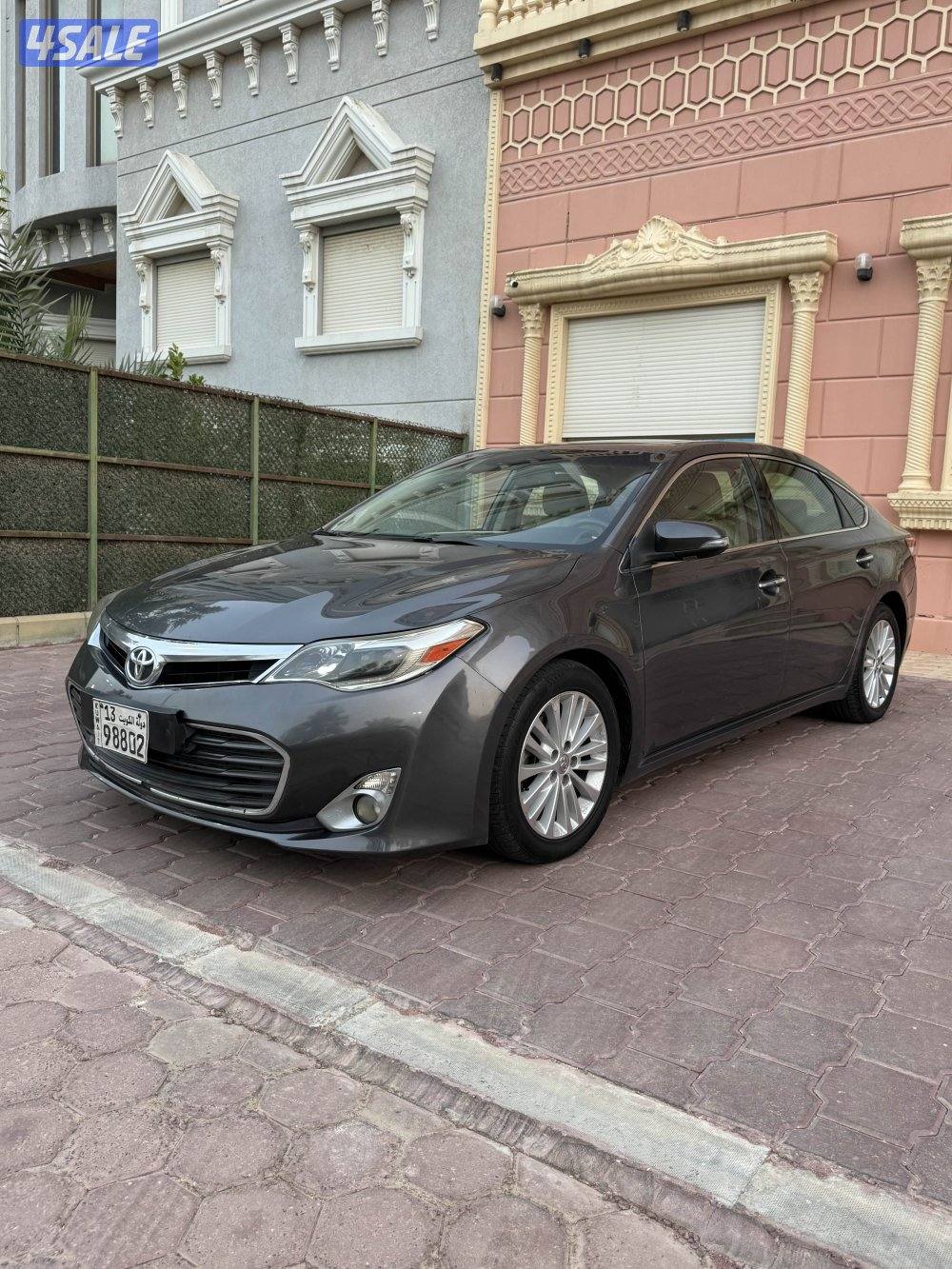 2013 Toyota Avalon