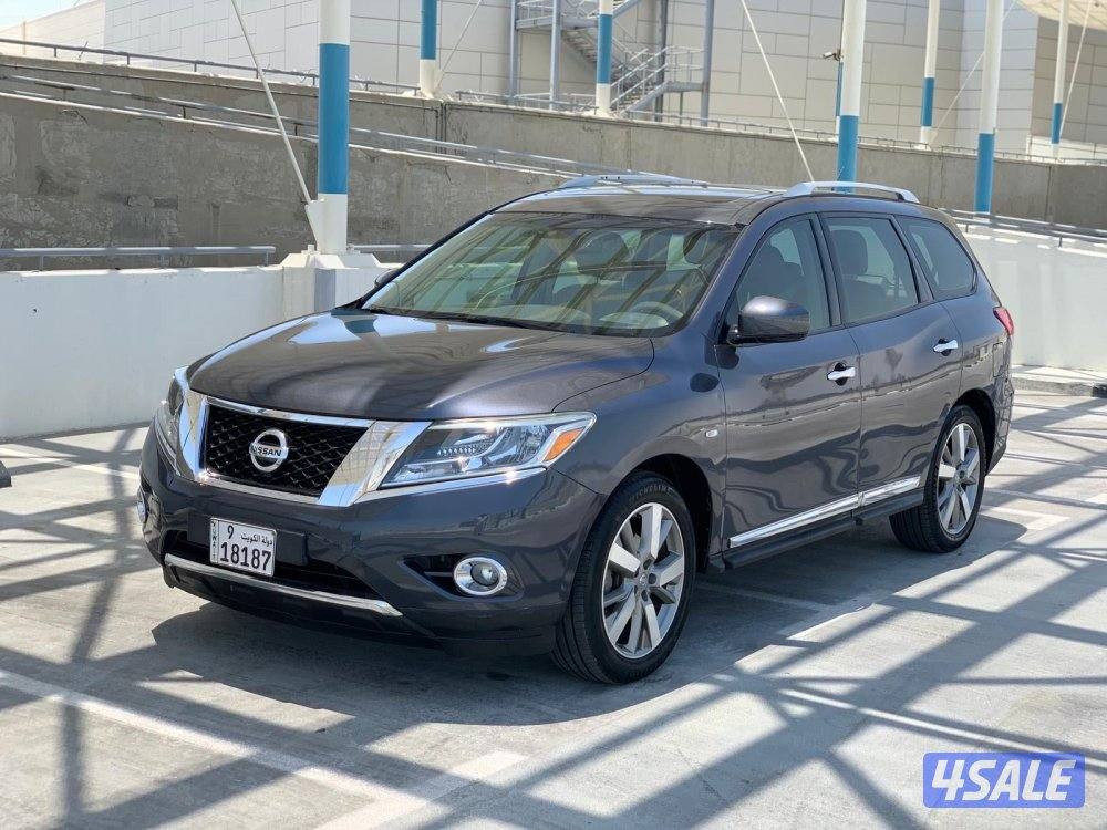 2014 نيسان Pathfinder