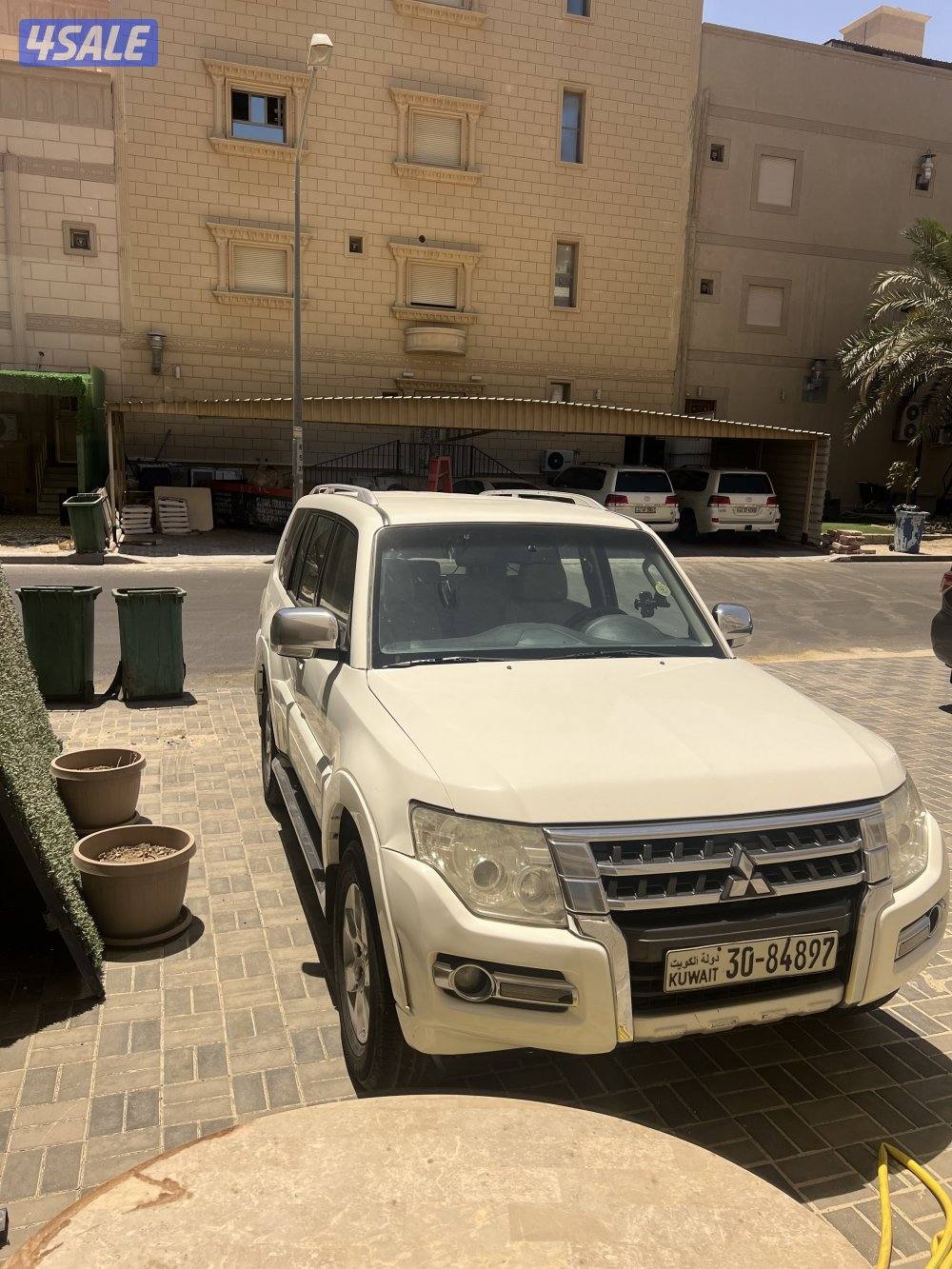 2016 Mitsubishi باجيرو