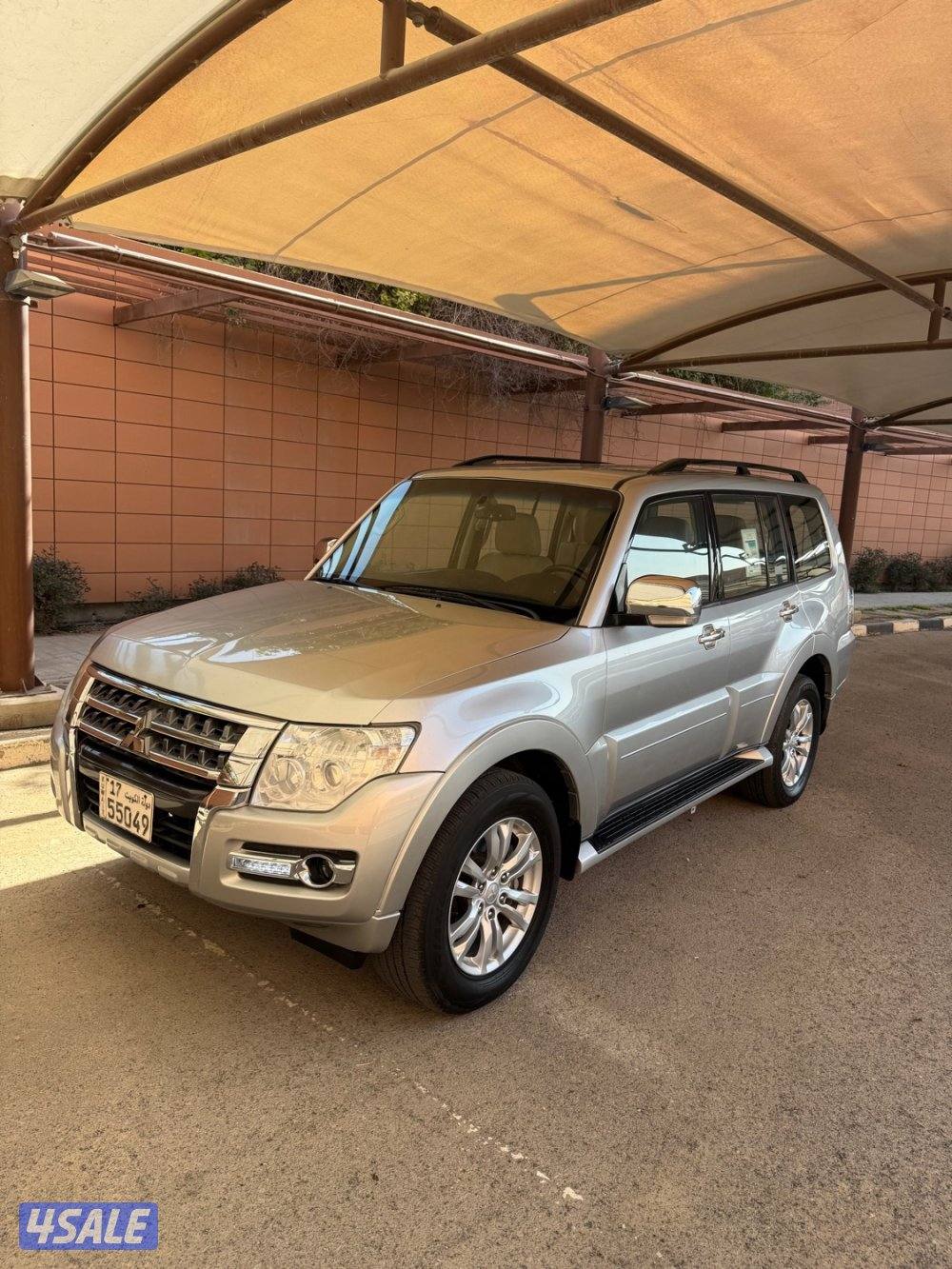 2020 Mitsubishi باجيرو