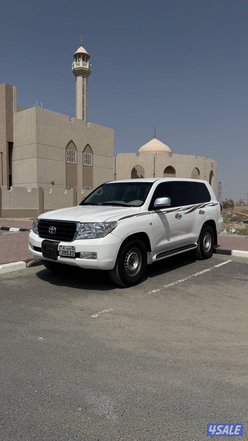 2011 Toyota لاند كروزر