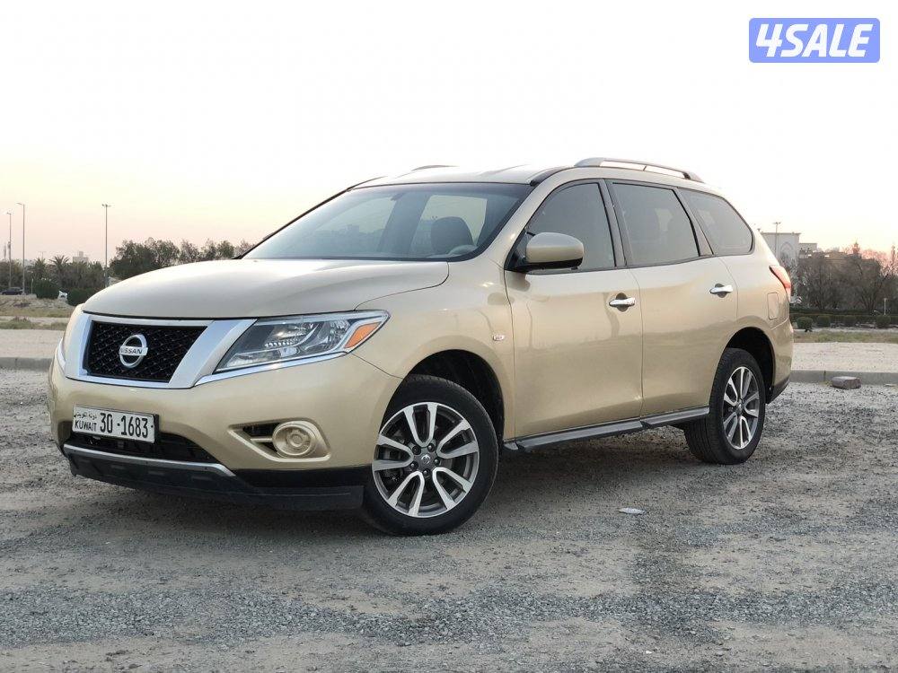 2013 نيسان Pathfinder