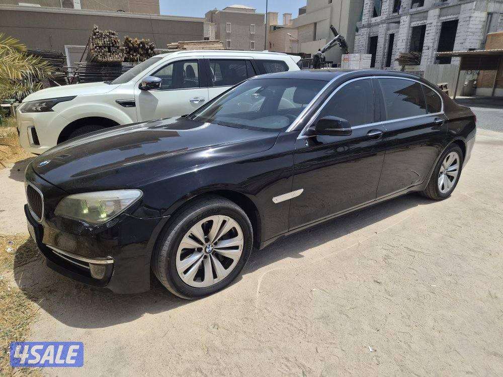 2014 بي إم دبليو 7 Series