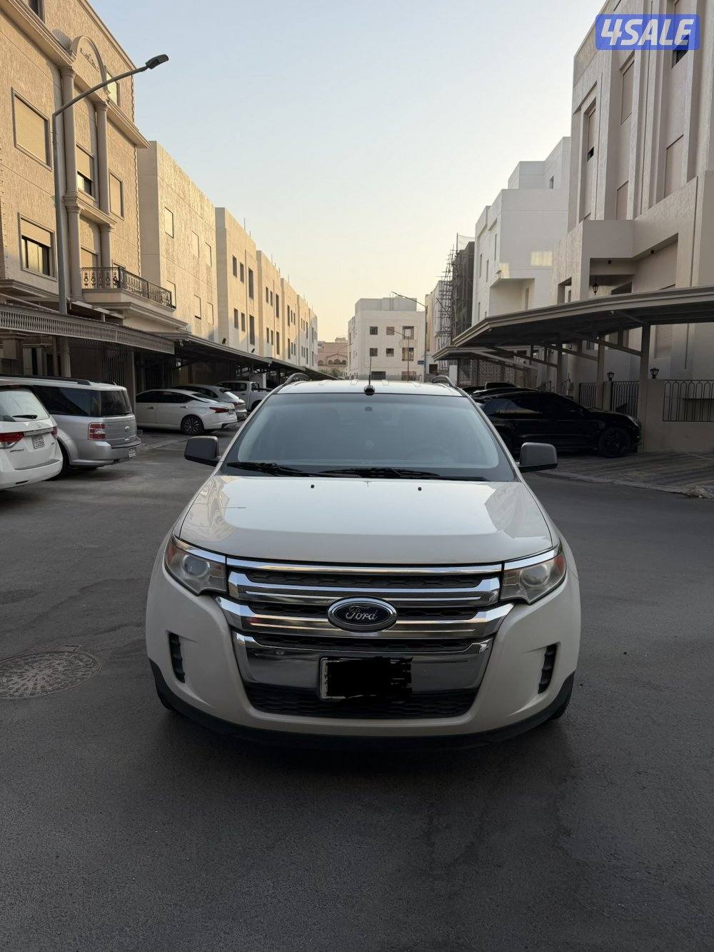 2013 فورد Edge