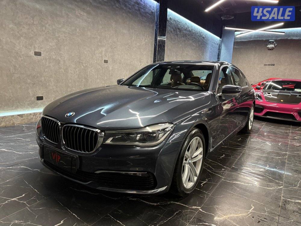 2019 بي إم دبليو 7 Series
