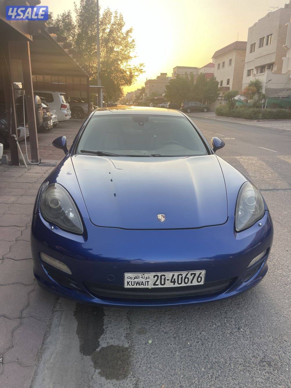 2011 بورشه Panamera