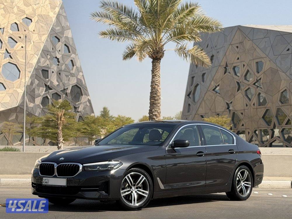 2022 بي إم دبليو 5 Series