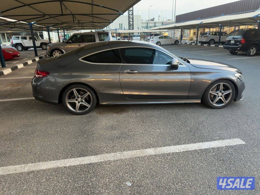 2017 مرسيدس بنز C-Class
