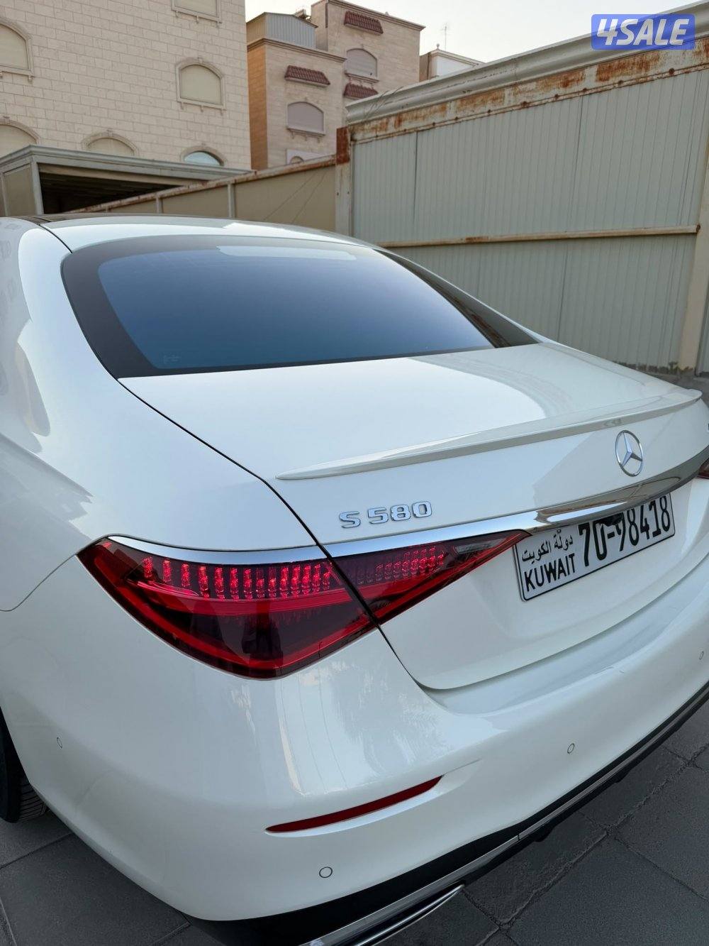 2021 مرسيدس بنز S-Class