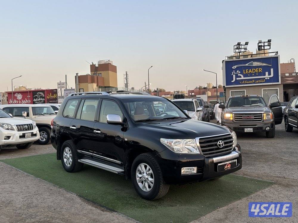 2010 Toyota لاند كروزر
