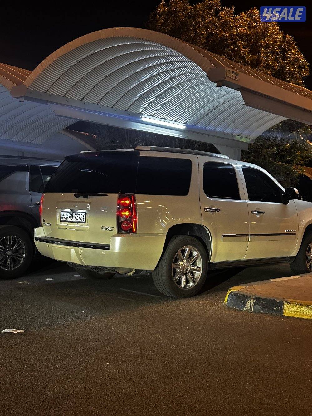 2013 GMC يوكن