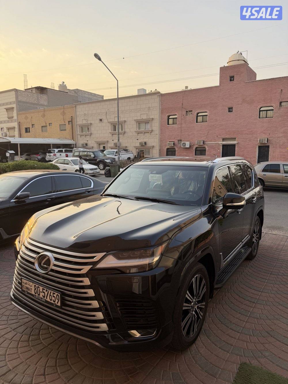2024 لكزس LX