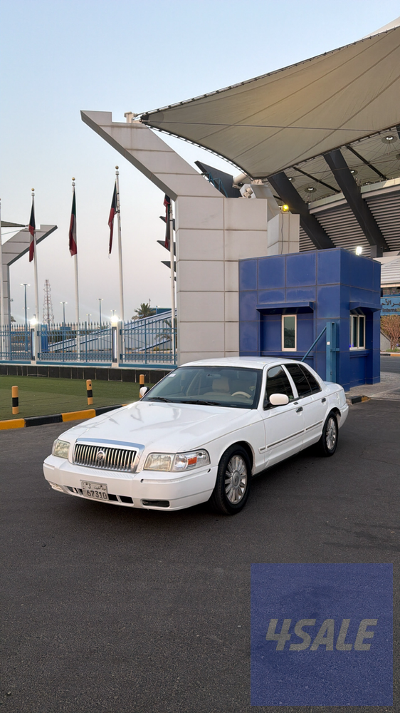 2010 Ford Crown Victoria