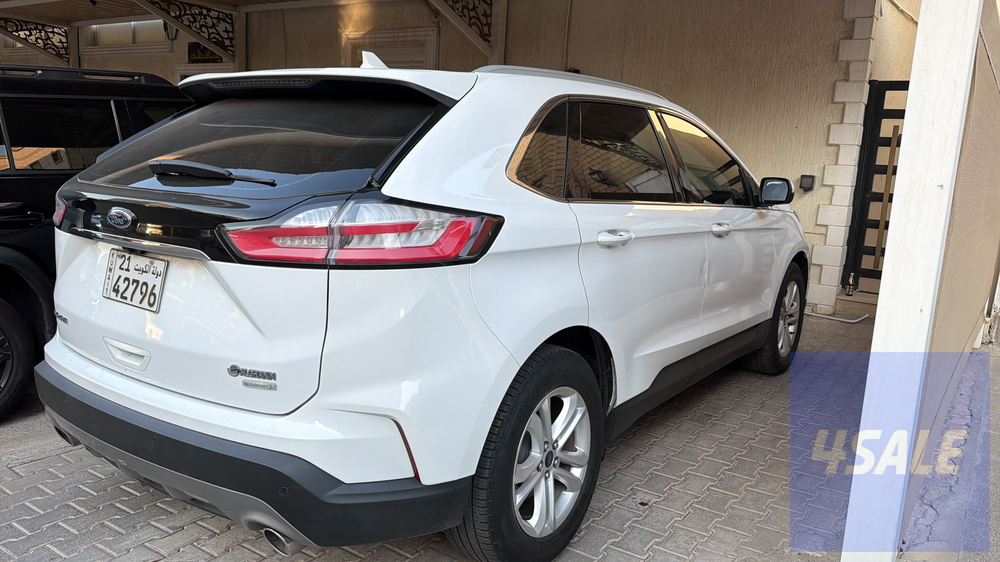 2020 Ford Edge