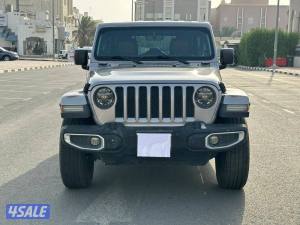 listing img