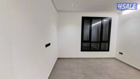 listing img